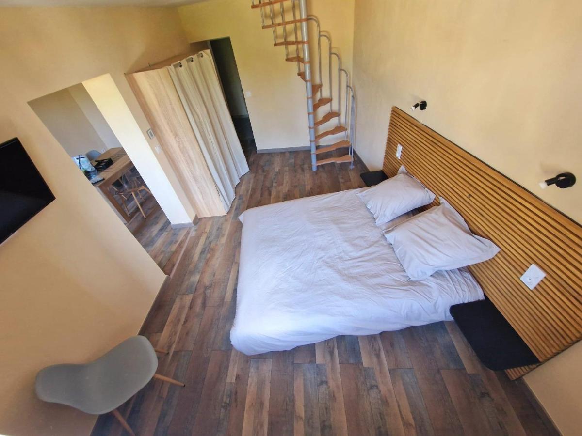 Appart Hotel Du Grand Soleil Saint-Chinian Ngoại thất bức ảnh